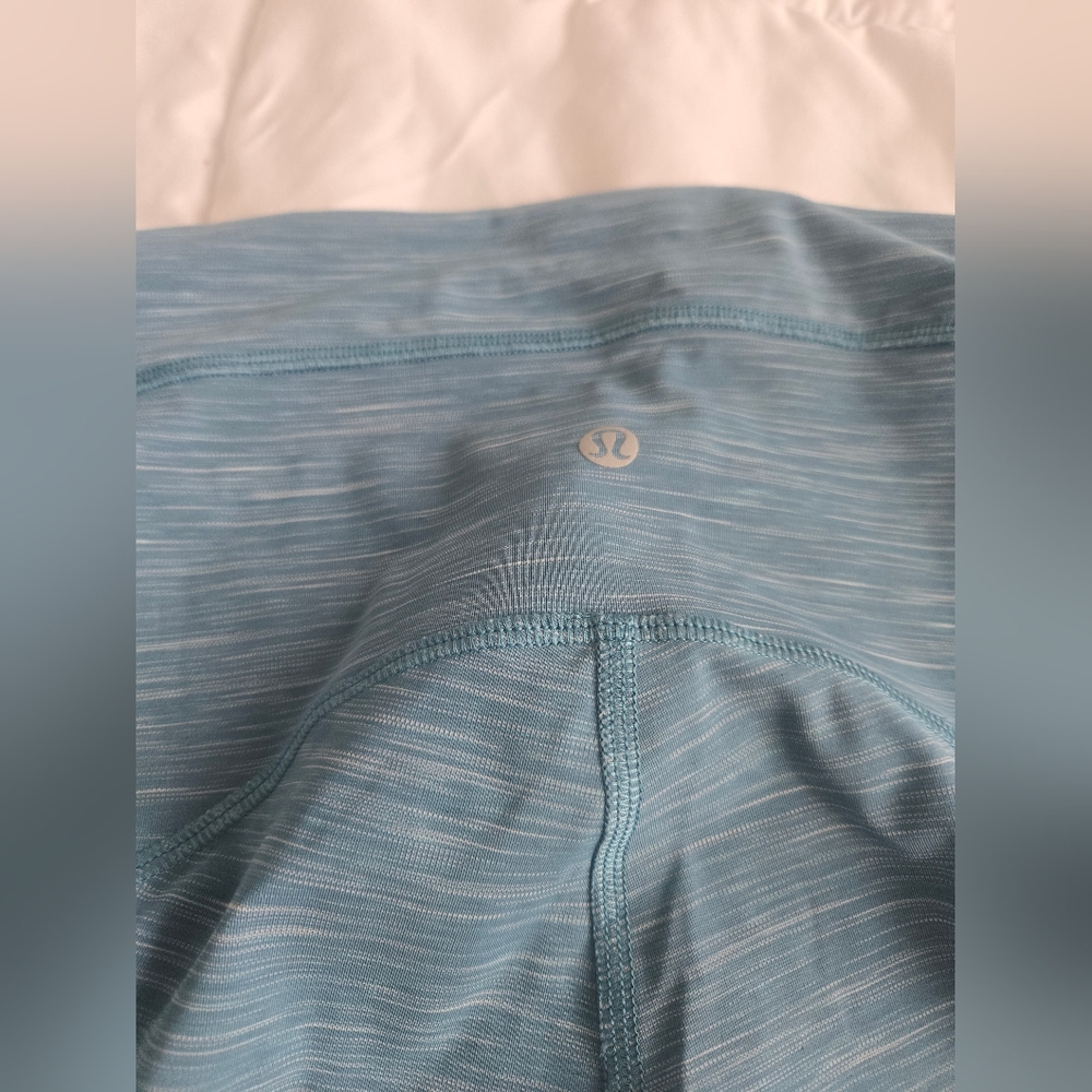 Lululemon Power Thru HR Sz 10 - Picture 7 of 7